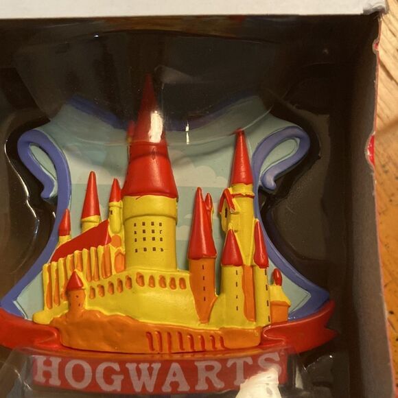 NWT Hallmark Keepsake Harry Potter Hogwarts‎ Castle Wizarding world - Picture 7 of 7